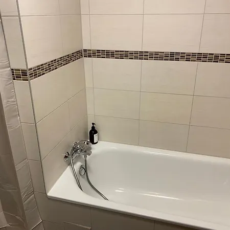 3 Zimmerwohnung Naehe Autobahn A8 Apartmán