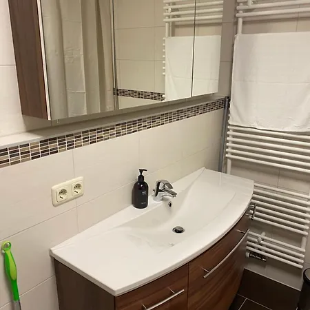 3 Zimmerwohnung Naehe Autobahn A8