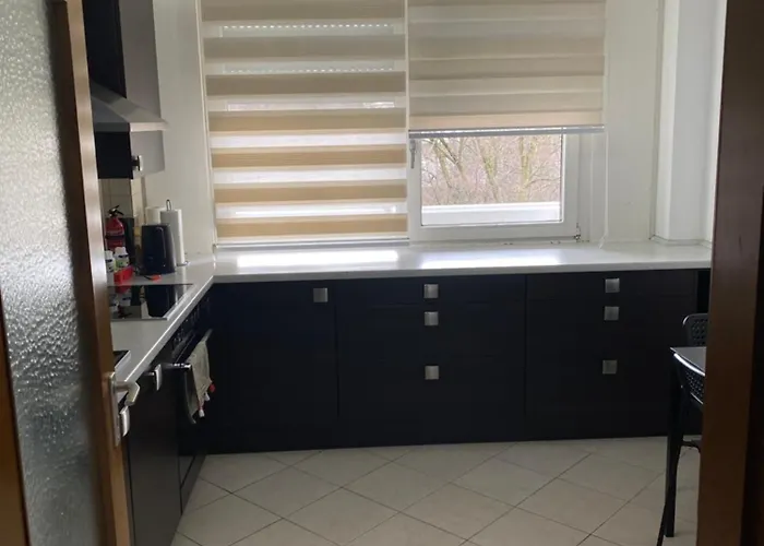 Διαμέρισμα 3 Zimmerwohnung Naehe Autobahn A8 *