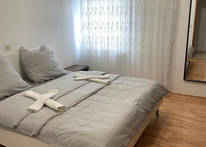 Διαμέρισμα 3 Zimmerwohnung Naehe Autobahn A8